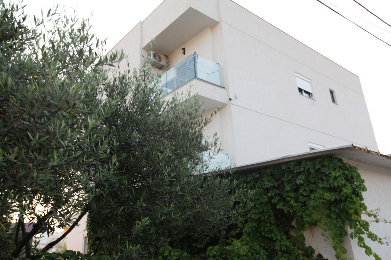 Vila Mucodemi Ksamil